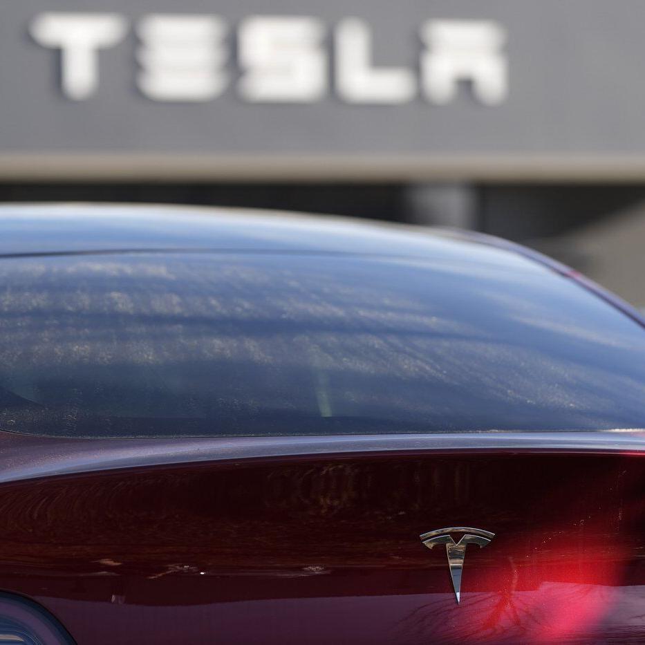 Nova Scotia legislators vote unanimously to scrap electric car rebates for Tesla